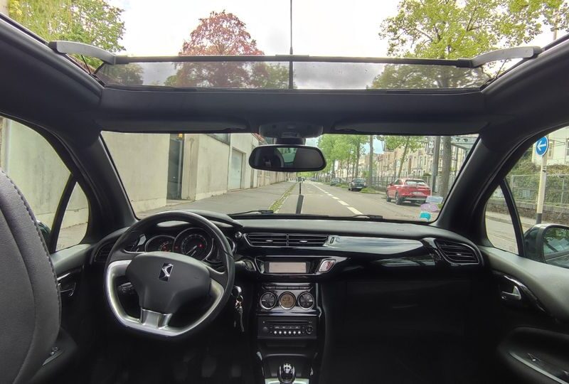 DS3 Cabrio So Chic VTi 120 – Excellent état – Très bien entretenue