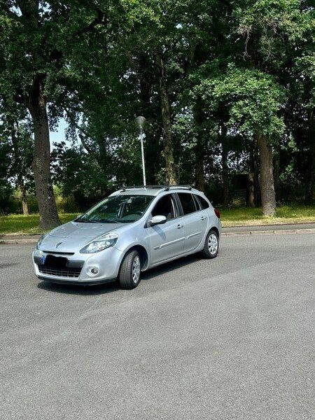 RENAULT CLIO III ESTATE 1.5 dCi